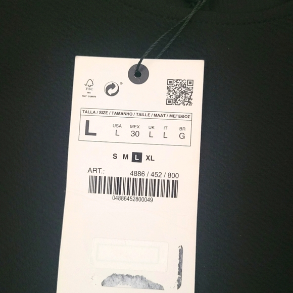 Zara NWT padded black dress - Picture 2 of 4